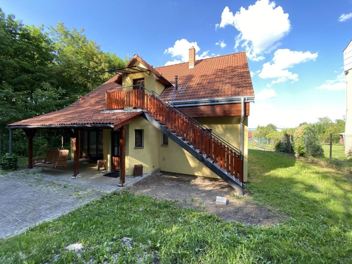 Apartments In Villa Teplice Luaran gambar